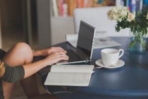 20代フリーランスが成功するために必要なスキルとは？
