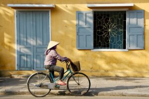 地方在住のZ世代が選ぶ副業の魅力とは？