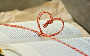 若いうちに自由な生き方を実現するためにやることは？